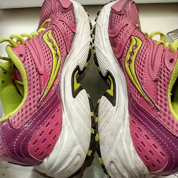 Saucony Oasis Grid Running Shoes Women's sz 8. - Picture 10 of 10